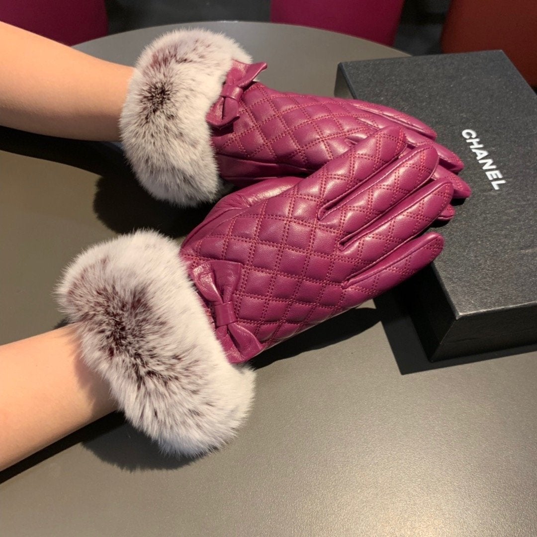 Chanel Rabbit Fur Trim Gloves